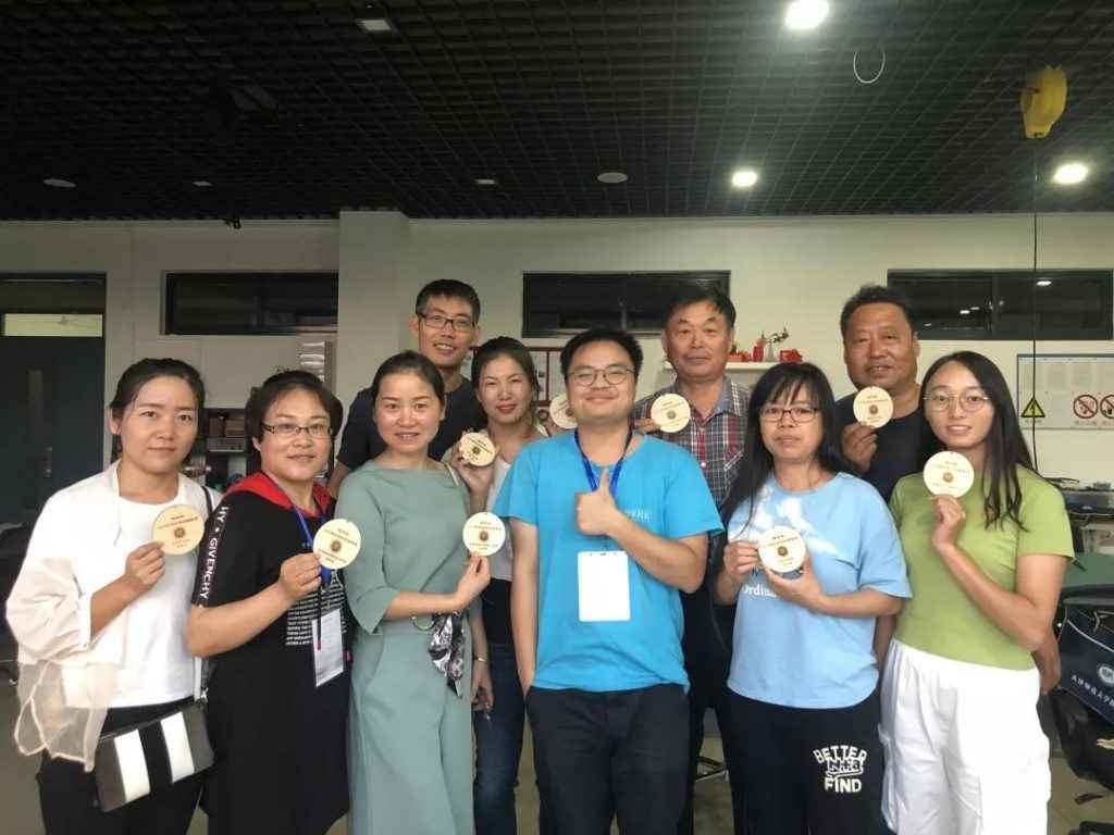 慶盛世華誕！雷宇在祖國各地開展激光創客師資培訓，促創客教育文化繁榮！