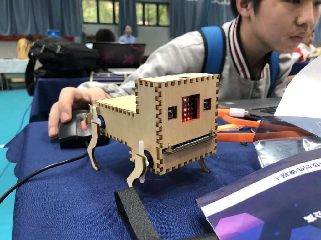 哇塞，太厲害吧！雷小宇膜拜ing~