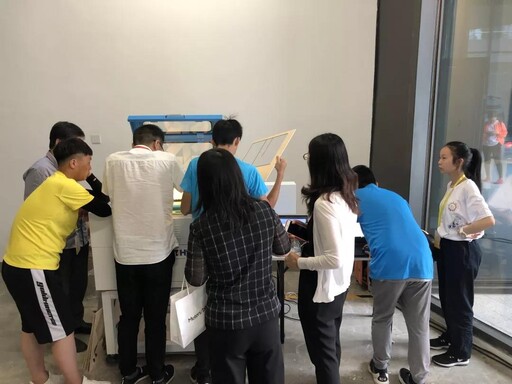 雷宇的激光切割機依舊令人矚目