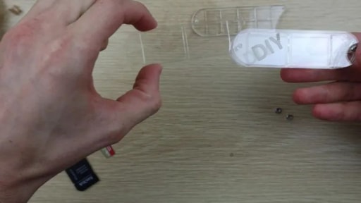 多功能SD卡存儲夾