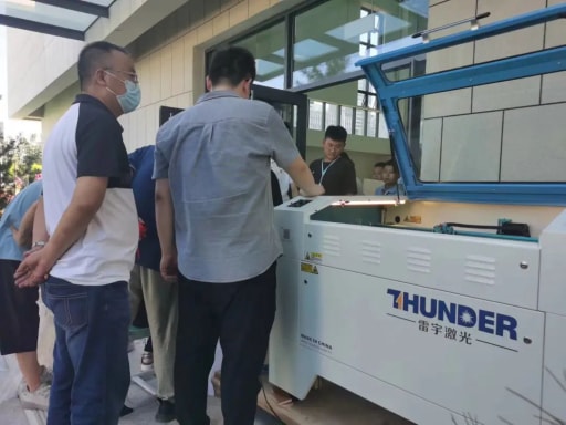 婉約春去，走來激情火熱的夏，雷宇攜手蘑菇云助力太原市青少年機器人競賽活動完美收官