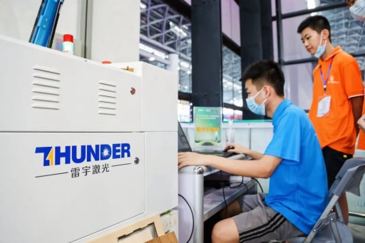 雷宇攜蘑菇云創客助力2022年廣西北部灣人工智能教育大賽活動完美收官