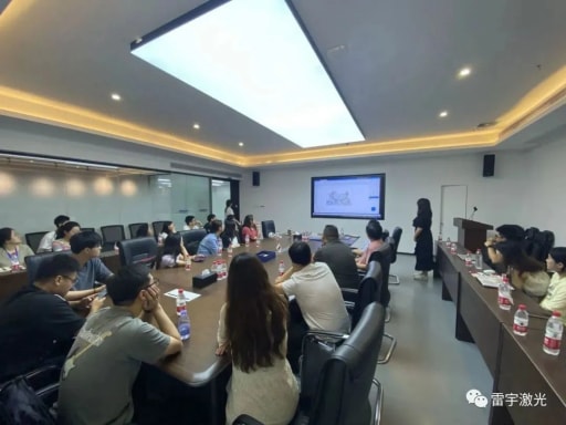 熱烈歡迎東莞市松山湖教育管理中心一行蒞臨我司開展研修活動！